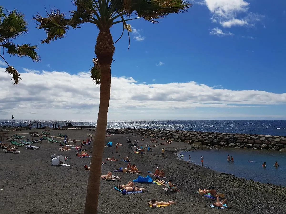 Guest house The Poppies 100M Beach - Private Bathroom - Welcome Cava